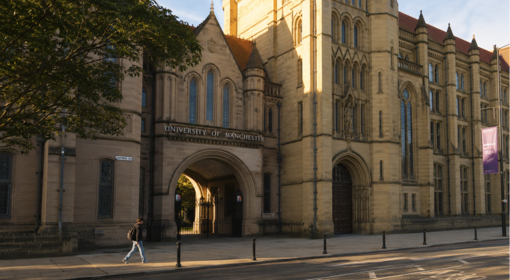 UK Manchester University: Courses, Fees & Admission Guide